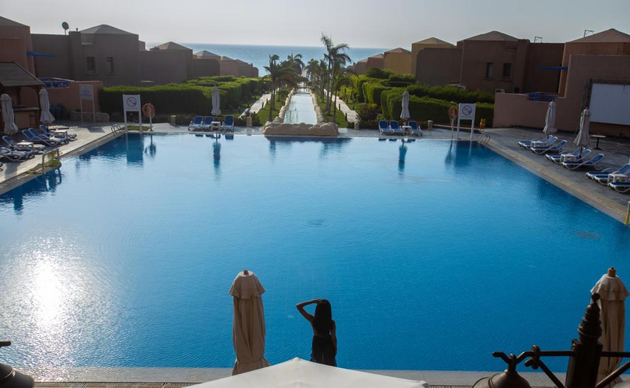 Cancun Sokhna Resort & Villas Ain Sukhna Exterior photo